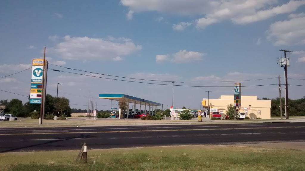 Corner Store | meal takeaway | 1824 W Lakeshore Dr, Waco, TX 76708, USA | 2542960136 OR +1 254-296-0136