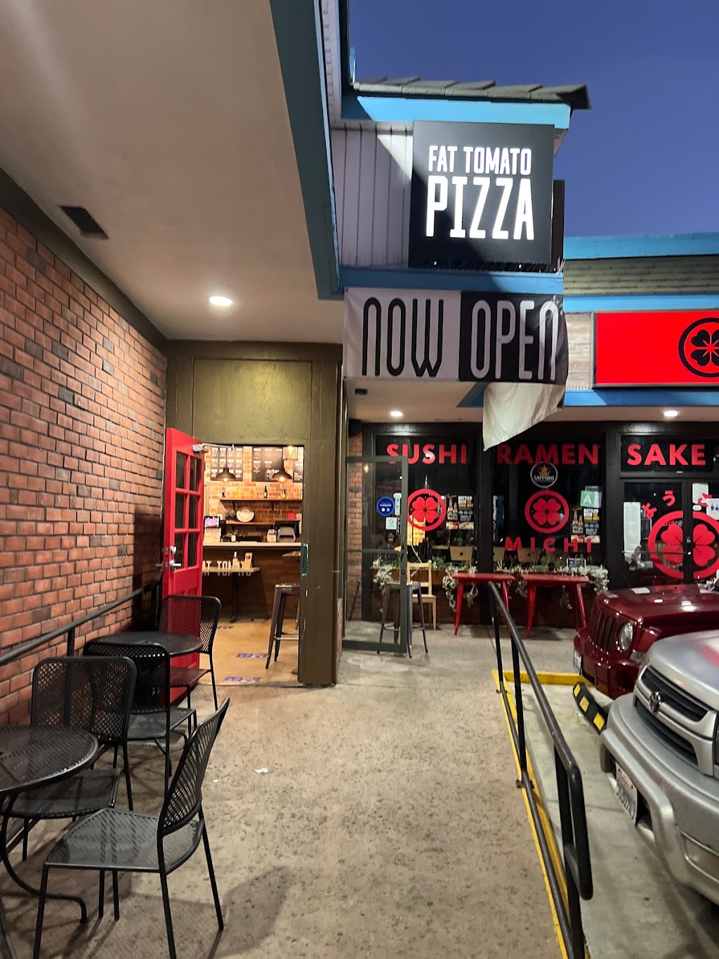 Fat Tomato Pizza - Marina Del Rey | restaurant | 13352 W Washington Blvd, Los Angeles, CA 90066, USA | 4242890003 OR +1 424-289-0003