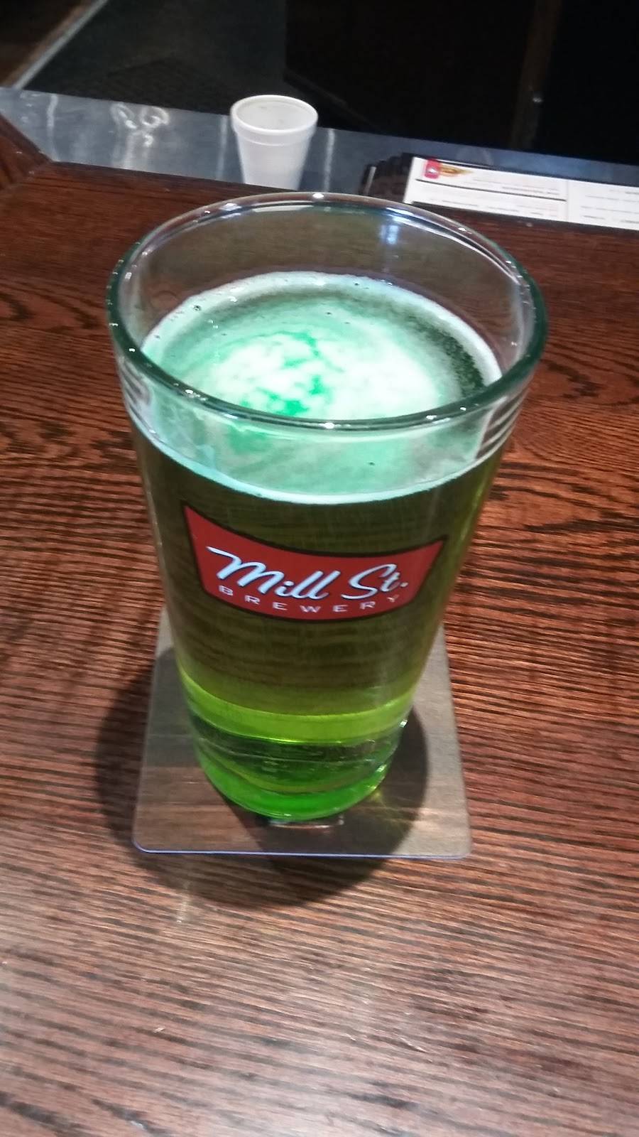 South Shore Bar & Grill | restaurant | 264 Browns Line, Etobicoke, ON M8W 3T5, Canada | 4167041820 OR +1 416-704-1820