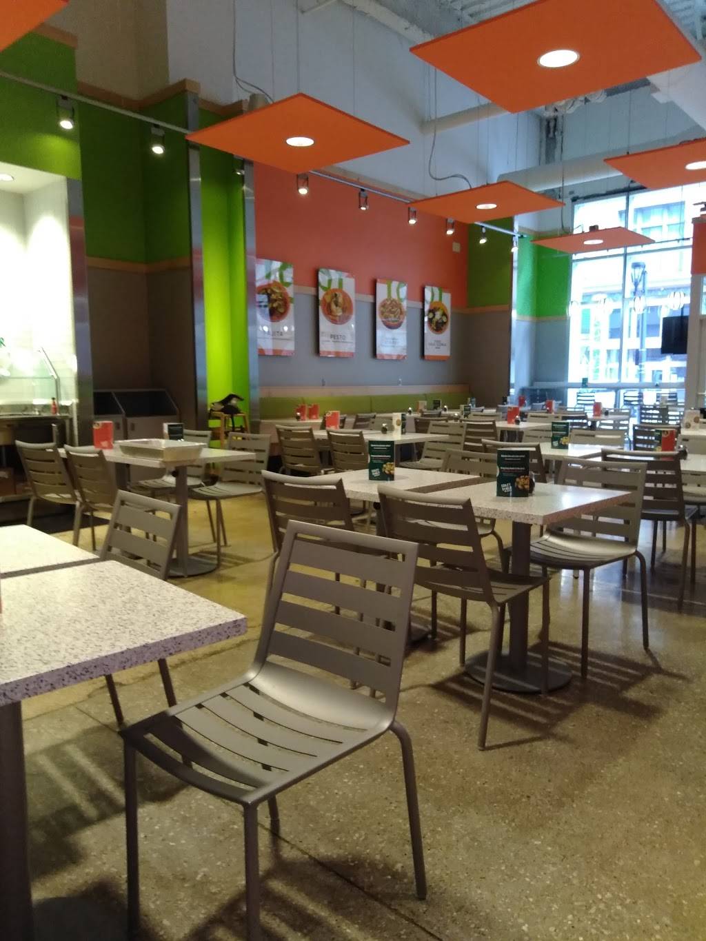 Crazy Bowls and Wraps | restaurant | 622 Washington Ave, St. Louis, MO 63101, USA | 3148027136 OR +1 314-802-7136