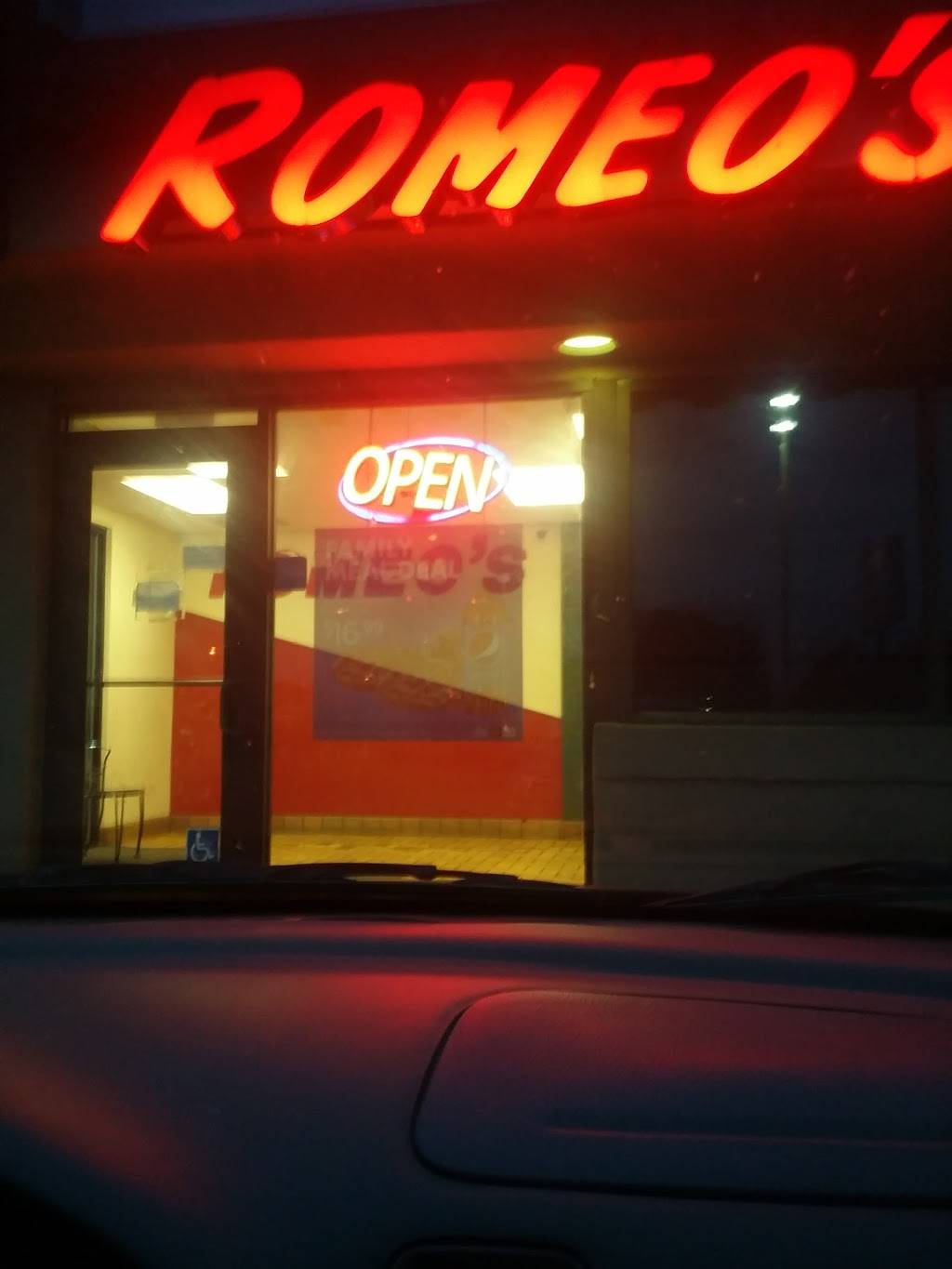 Romeo’s Pizza | restaurant | 1418 W Ashlan Ave, Fresno, CA 93705, USA | 5592268800 OR +1 559-226-8800