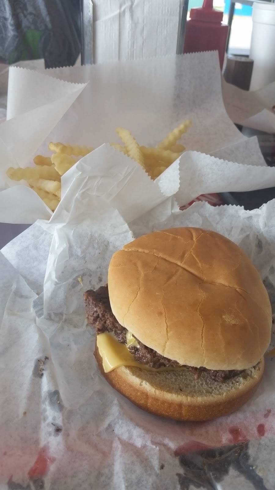 Randys Drive In | restaurant | 1201 E Pennell St, Carl Junction, MO 64834, USA | 4176497732 OR +1 417-649-7732