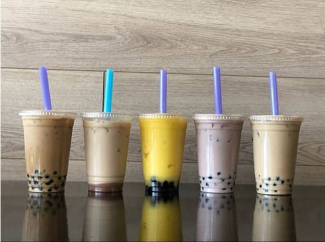 2 Lanterns Cafe | restaurant | 3900 W Touhy Ave, Lincolnwood, IL 60712, USA | 8474107829 OR +1 847-410-7829