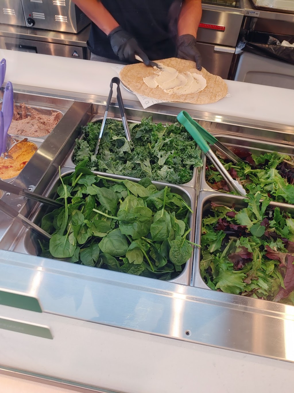 Hummus Republic | restaurant | 28108 Newhall Ranch Rd, Valencia, CA 91355, USA | 6617533757 OR +1 661-753-3757