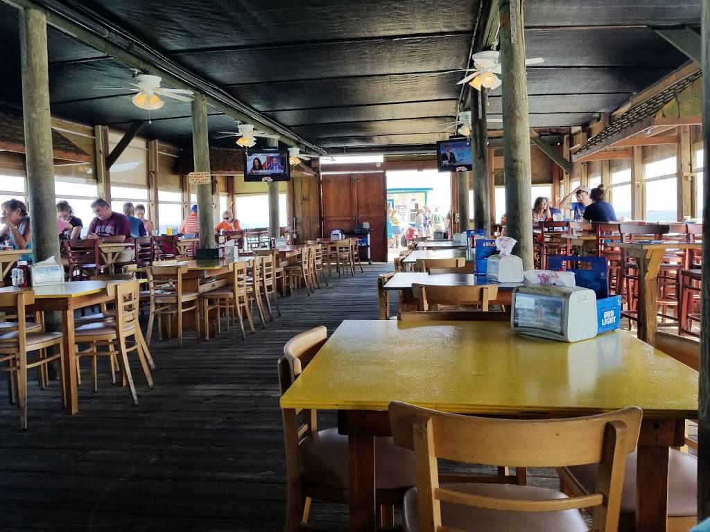 Crabby Joes Deck & Grill | restaurant | 3701 S Atlantic Ave, Daytona Beach Shores, FL 32118, USA | 3867883364 OR +1 386-788-3364