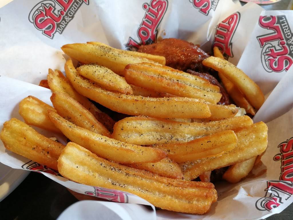 St. Louis Bar & Grill | restaurant | 5307 Yonge St, North York, ON M2N 5R4, Canada | 4162265988 OR +1 416-226-5988