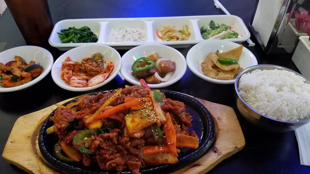 Seoul Garden Restaurant | restaurant | 2456 Harry Wurzbach Rd, San Antonio, TX 78209, USA | 2108261790 OR +1 210-826-1790