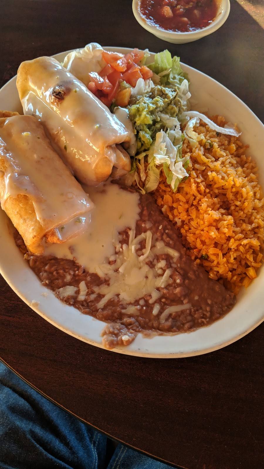 Armandos Mexican Bar and Grill | restaurant | 203 Ohio Ave N, Live Oak, FL 32064, USA | 3862190623 OR +1 386-219-0623