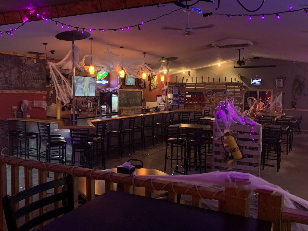 Fire Station Bar & Grill | restaurant | 203 W Sanstead St, Garfield, MN 56332, USA | 3208343250 OR +1 320-834-3250