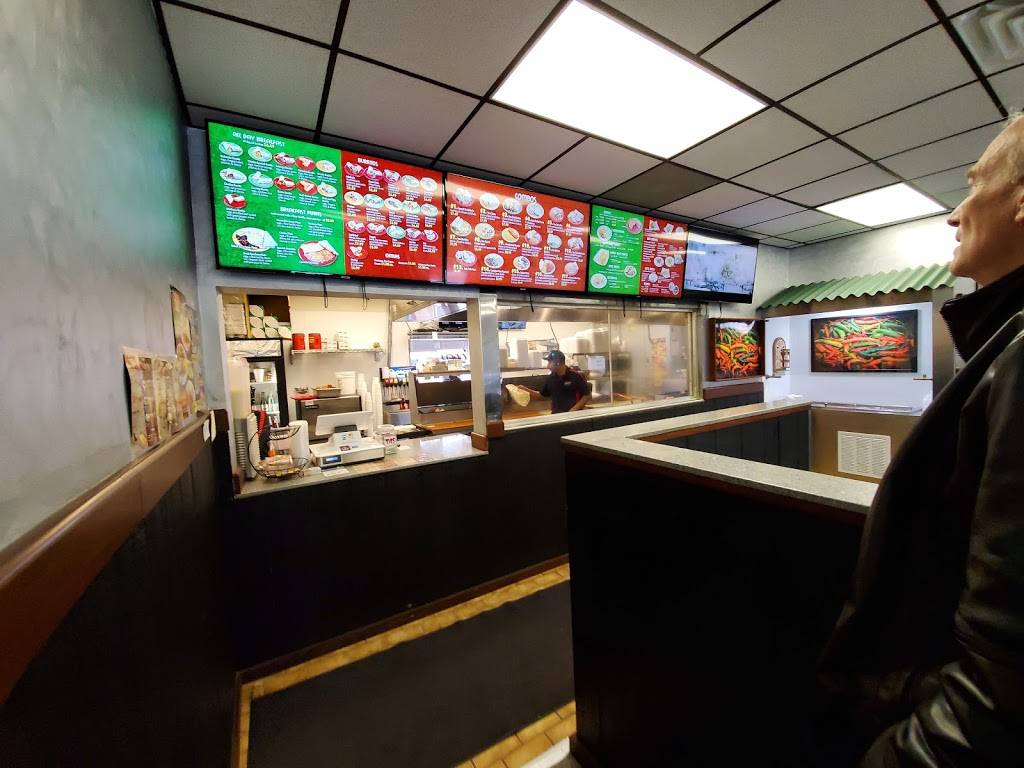 DLeons | restaurant | 3045 N 70th St, Lincoln, NE 68507, USA | 5315003848 OR +1 531-500-3848