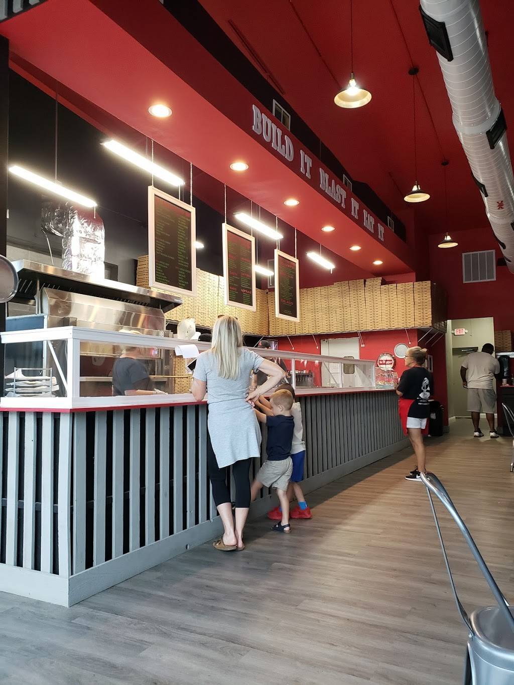 Blast Pizza | restaurant | 71174 LA-21 #400, Covington, LA 70433, USA | 9852435999 OR +1 985-243-5999