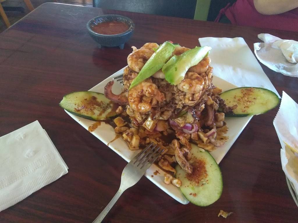 Camaron Pelado | restaurant | 1517 E El Monte Way, Dinuba, CA 93618, USA | 5595959147 OR +1 559-595-9147