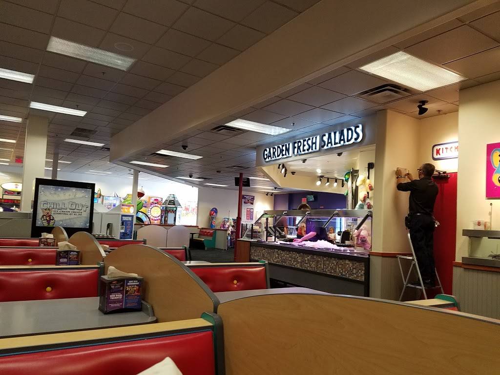 Chuck E. Cheeses | restaurant | 5151 Lakewood Blvd, Lakewood, CA 90712, USA | 5626345520 OR +1 562-634-5520