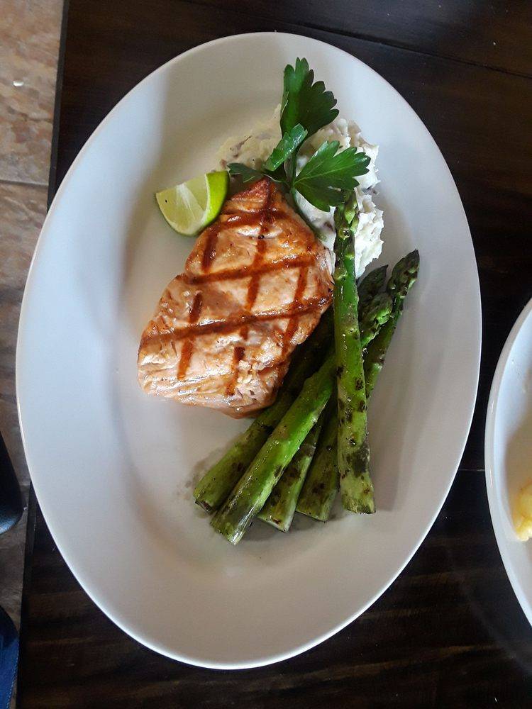 The Brasa - Bar & Grill | restaurant | 430 N Coit Rd #400, Richardson, TX 75080, USA | 4698457353 OR +1 469-845-7353