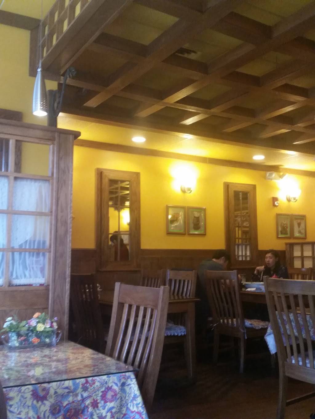 Manooben | restaurant | 1728 N Milwaukee Ave, Glenview, IL 60025, USA | 8473759203 OR +1 847-375-9203