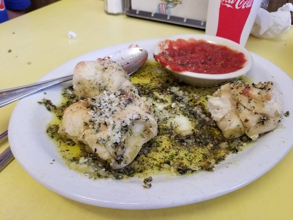 Loritos Italian Kitchen | restaurant | 6920, 1801 E Silver Springs Blvd, Ocala, FL 34470, USA | 3526291383 OR +1 352-629-1383