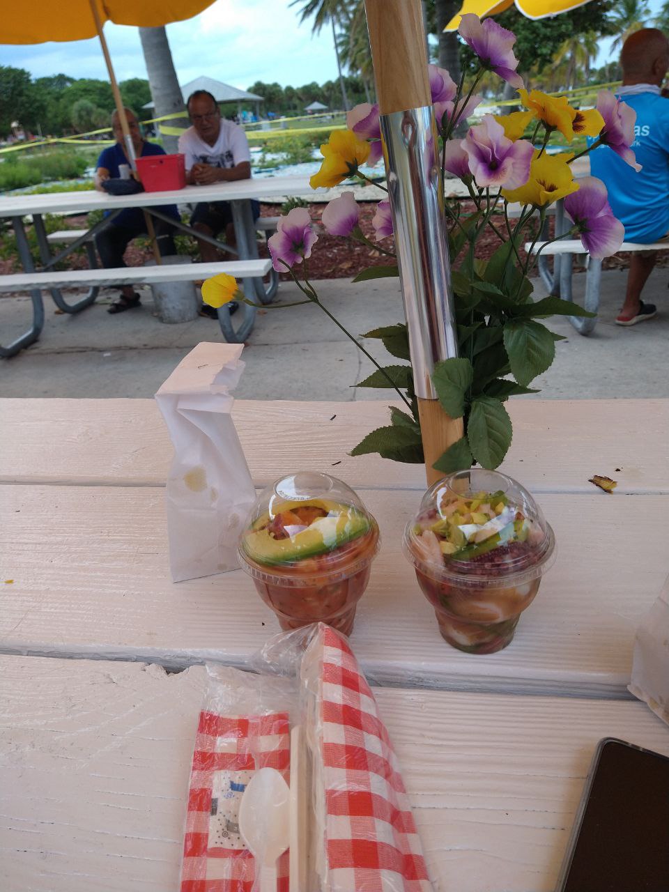 Costenos Seafood | restaurant | Key Biscayne, FL 33149, USA | 3059345493 OR +1 305-934-5493