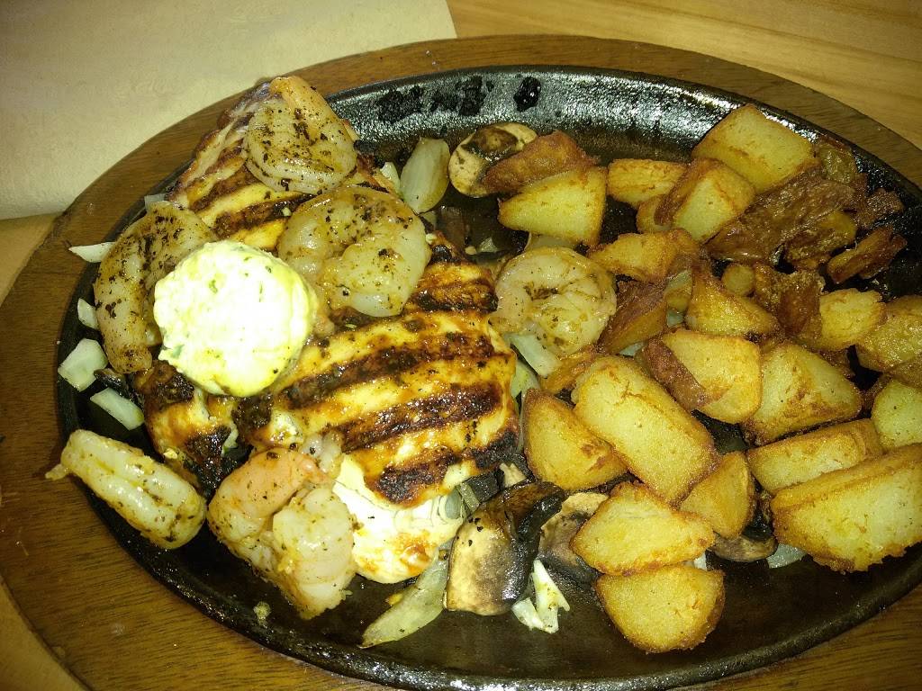 Applebees Grill + Bar | restaurant | 43545 10th St W, Lancaster, CA 93534, USA | 6619426410 OR +1 661-942-6410