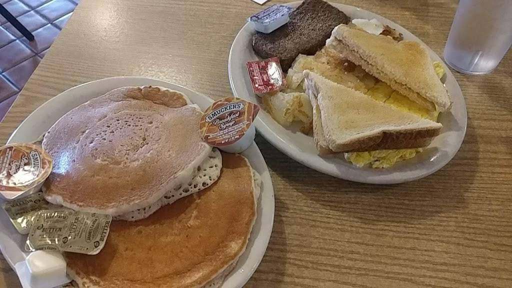 Front Royal Diner | restaurant | 865 John Marshall Hwy, Front Royal, VA 22630, USA | 5406362270 OR +1 540-636-2270