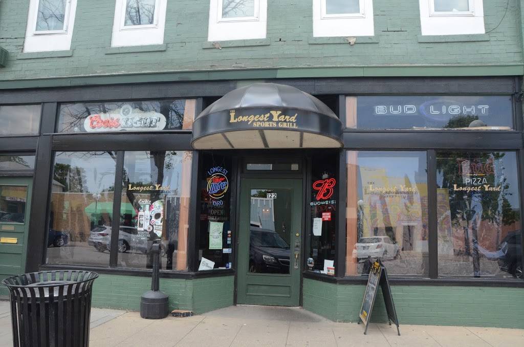The Longest Yard | restaurant | 122 5th St, West Des Moines, IA 50265, USA | 5152741710 OR +1 515-274-1710