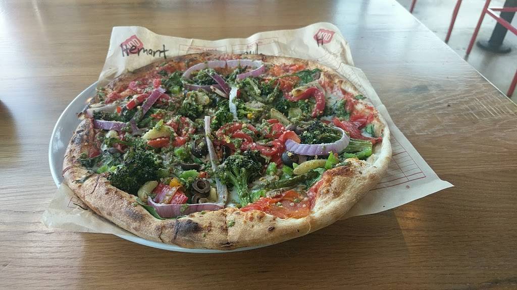 MOD Pizza | restaurant | 7135 S Kingery Hwy, Willowbrook, IL 60527, USA | 6304682099 OR +1 630-468-2099