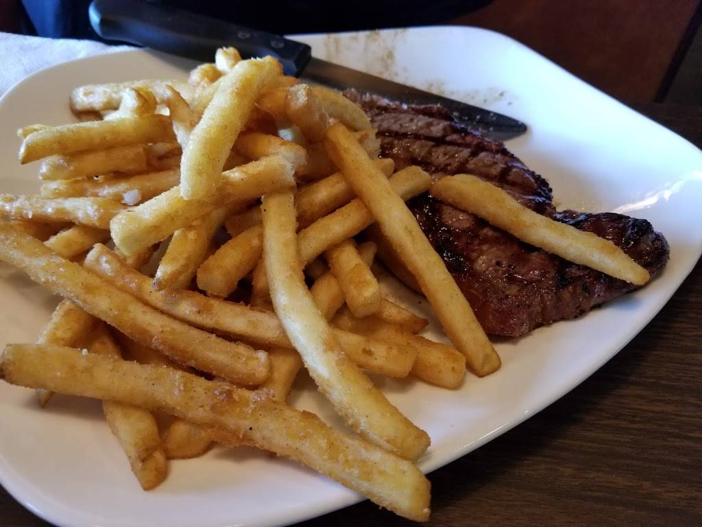 Captain Jack’s Smokehouse | restaurant | 960030 Gateway Blvd, Fernandina Beach, FL 32034, USA | 9043103611 OR +1 904-310-3611