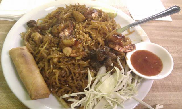 Thai Taste | restaurant | 671 Dundas St, London, ON N5W 2Z1, Canada | 5196462909 OR +1 519-646-2909