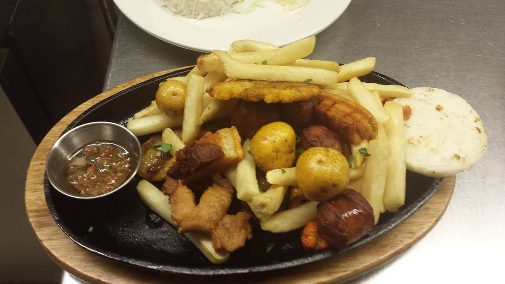 Asados Dona Flor | restaurant | 197 High St, Lowell, MA 01852, USA | 9784520175 OR +1 978-452-0175