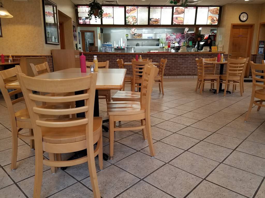 Evans Place | restaurant | 1900 E Touhy Ave, Des Plaines, IL 60018, USA | 8472977371 OR +1 847-297-7371