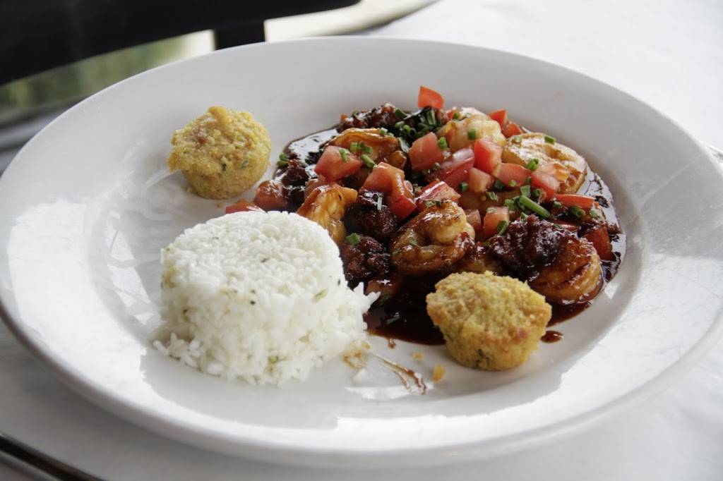 Crazy Water | restaurant | 839 S 2nd St, Milwaukee, WI 53204, USA | 4146452606 OR +1 414-645-2606