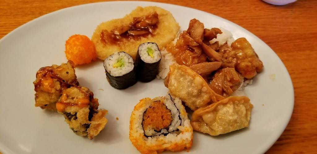 Tsunami Sushi | restaurant | 13039 Fair Lakes Shopping Center, Fairfax, VA 22033, USA | 7034498404 OR +1 703-449-8404