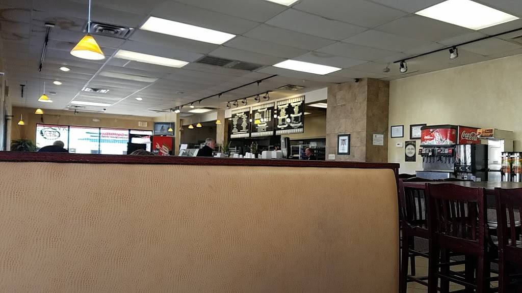 Cinnamons Deli | restaurant | 209 S West St, Wichita, KS 67213, USA | 3169458770 OR +1 316-945-8770