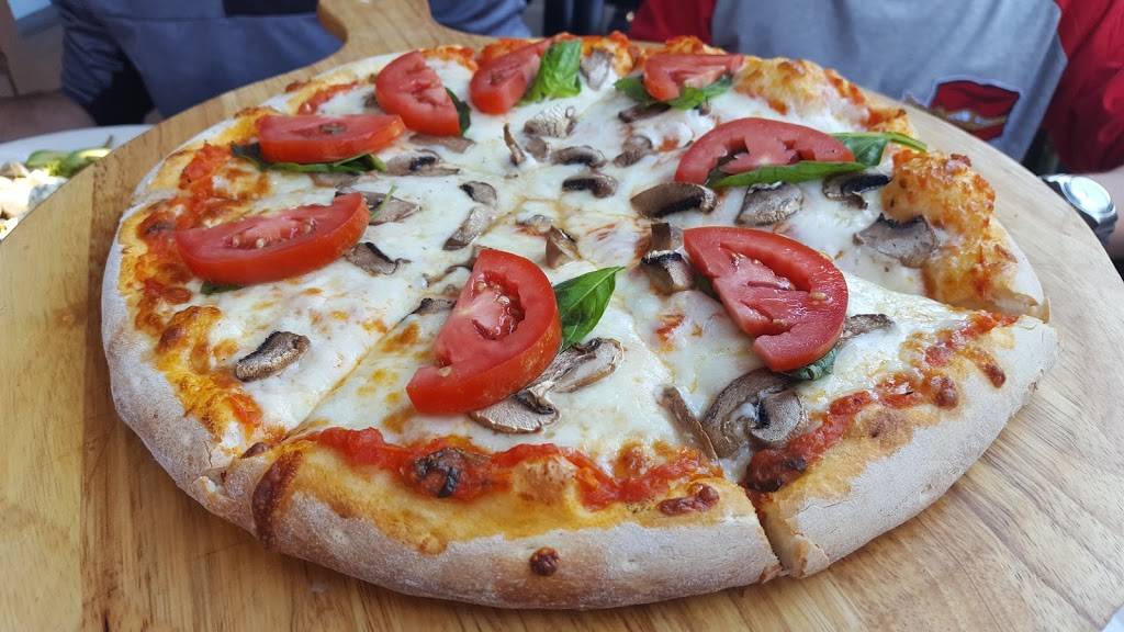 Florentine Trattoria | restaurant | 14510 Big Basin Way #11, Saratoga, CA 95070, USA | 4087411784 OR +1 408-741-1784