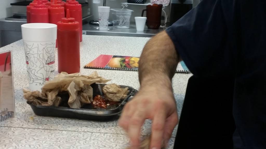 240 Bar | restaurant | 3706 Elmsley Ct, Greensboro, NC 27406, USA | 3362721998 OR +1 336-272-1998