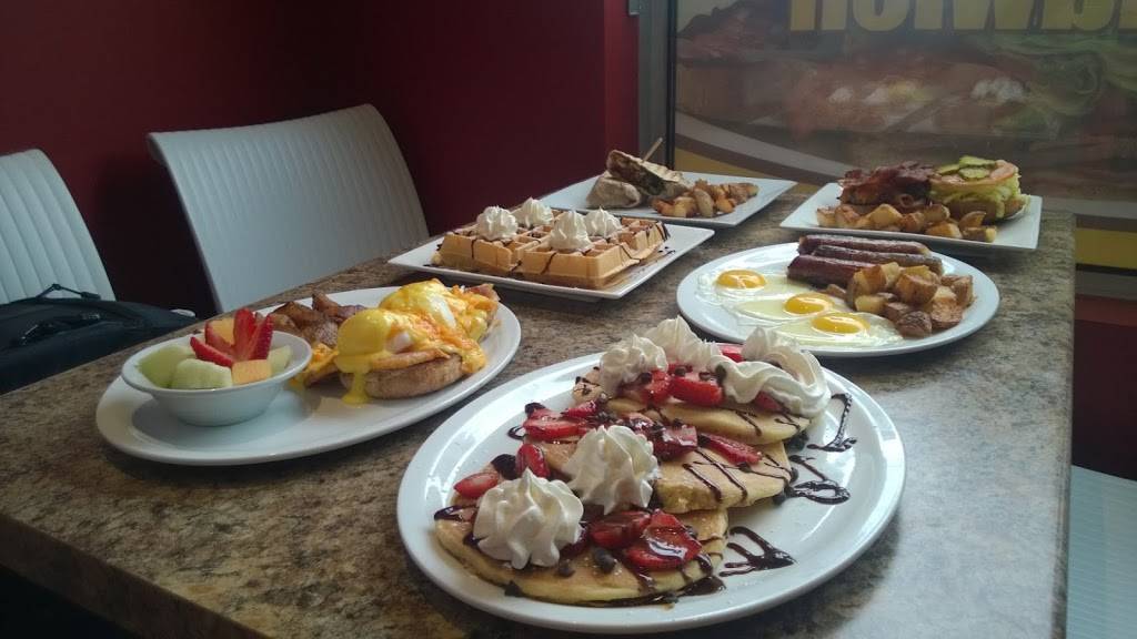 FlapJacks Barrie | restaurant | 490 Mapleview Dr W, Barrie, ON L4N 6C3, Canada | 7055038008 OR +1 705-503-8008