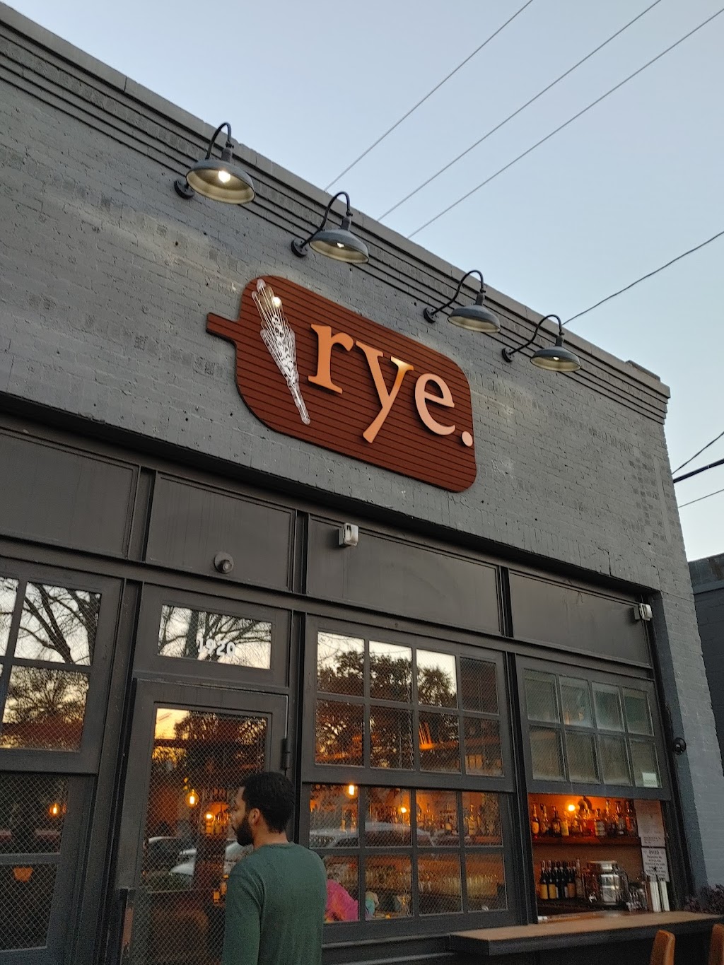 Rye | restaurant | 1920 Greenville Ave, Dallas, TX 75206, USA | 9728033391 OR +1 972-803-3391