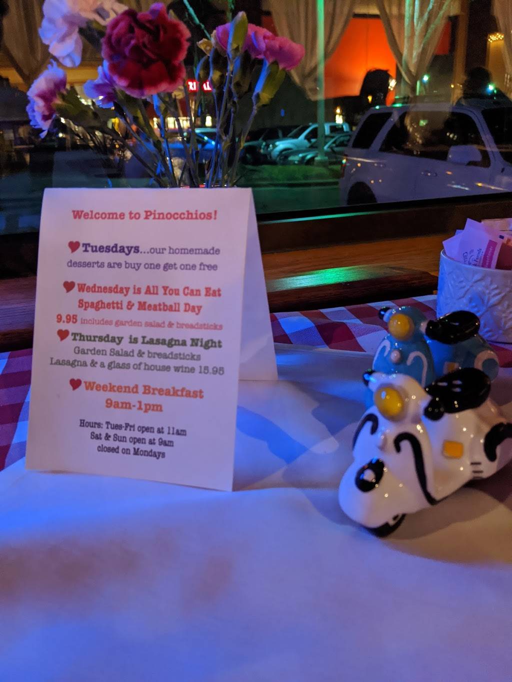 Pinnochios Incredible Italian | restaurant | 4306 S College Ave, Fort Collins, CO 80525, USA | 9702261345 OR +1 970-226-1345