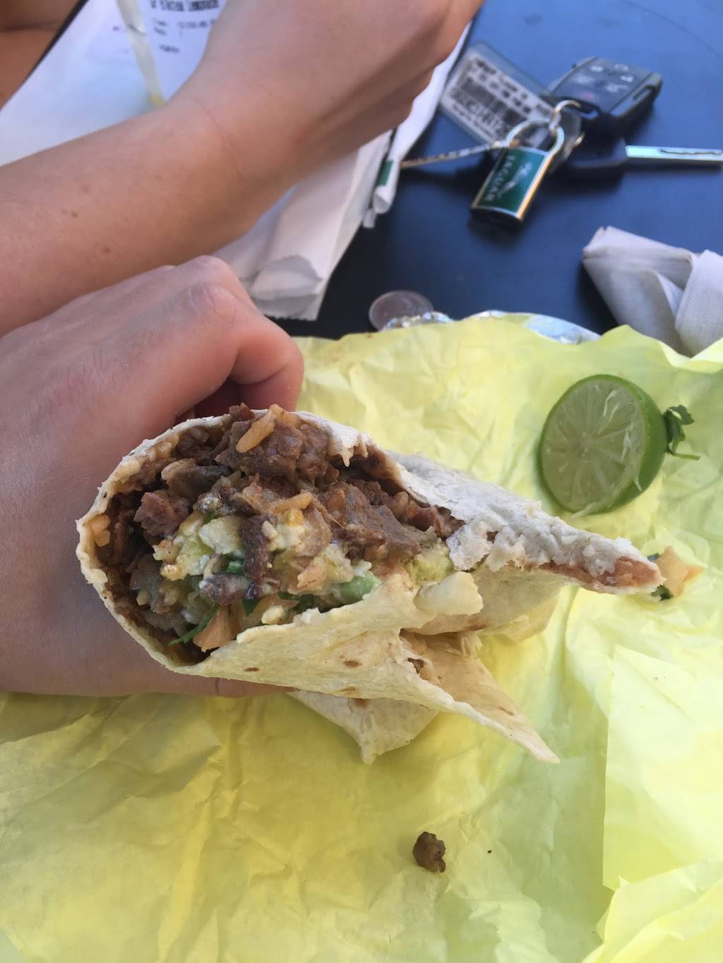 Mariscos Colima | restaurant | 40208 CA-41, Oakhurst, CA 93644, USA | 5596836066 OR +1 559-683-6066