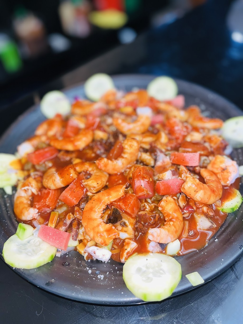 MAR & SUCHII | restaurant | 3537 E 106th St, Chicago, IL 60617, USA | 8722280300 OR +1 872-228-0300