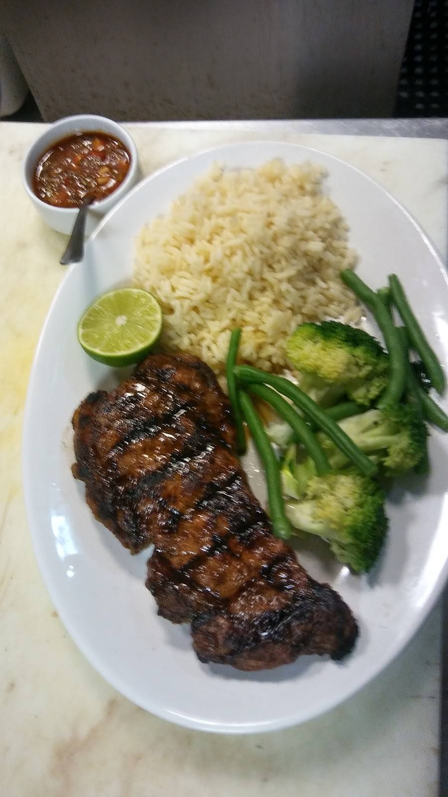 La Dulce Noche | restaurant | 3566 14th St NW, Washington, DC 20010, USA | 2027232800 OR +1 202-723-2800