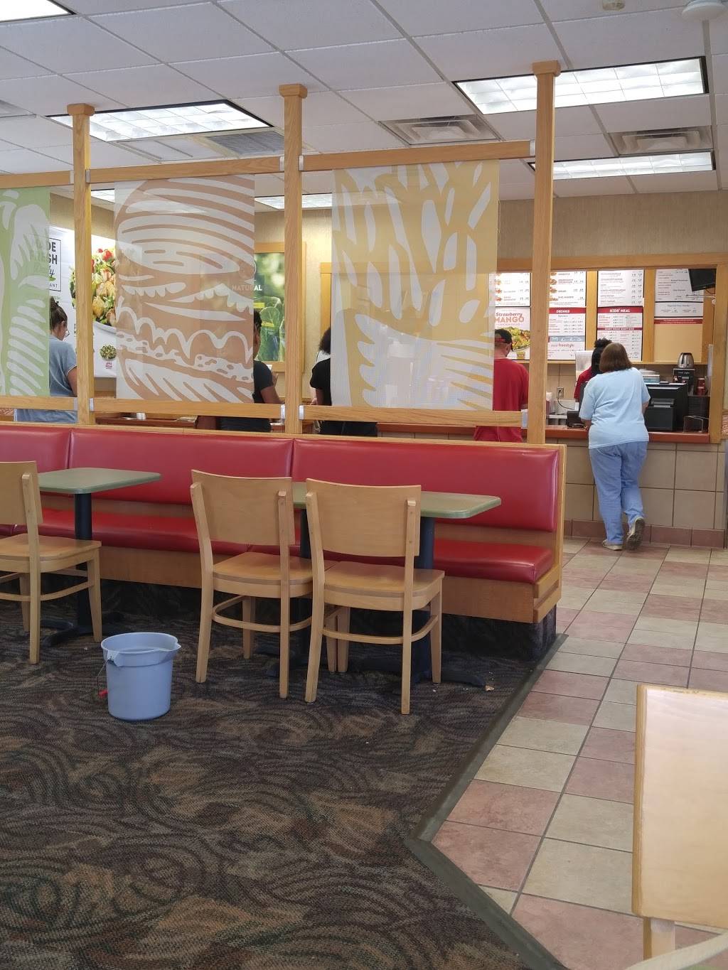 Wendys | restaurant | 3640 Harrison Ave, Cheviot, OH 45211, USA | 5134297637 OR +1 513-429-7637