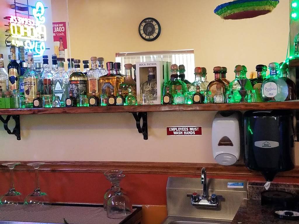 El Patron Mexican Kitchen | restaurant | 605 S Broadway St, Coal City, IL 60416, USA | 8157095130 OR +1 815-709-5130