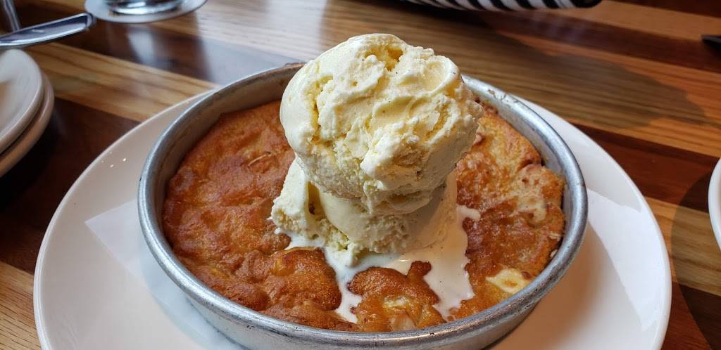 BJs Restaurant & Brewhouse | restaurant | 19470 Haggerty Rd, Livonia, MI 48152, USA | 7343578530 OR +1 734-357-8530