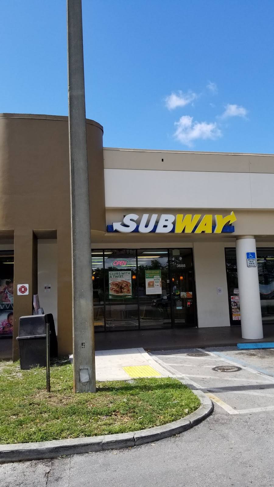 Subway Restaurants | restaurant | 3688 W Oakland Park Blvd, Lauderdale Lakes, FL 33311, USA | 9544863934 OR +1 954-486-3934