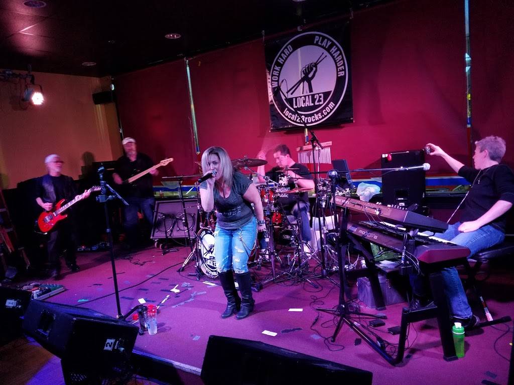 The Skybox Restaurant & Sports Bar | restaurant | 553 Main St # 9, Tewksbury, MA 01876, USA | 9788514818 OR +1 978-851-4818