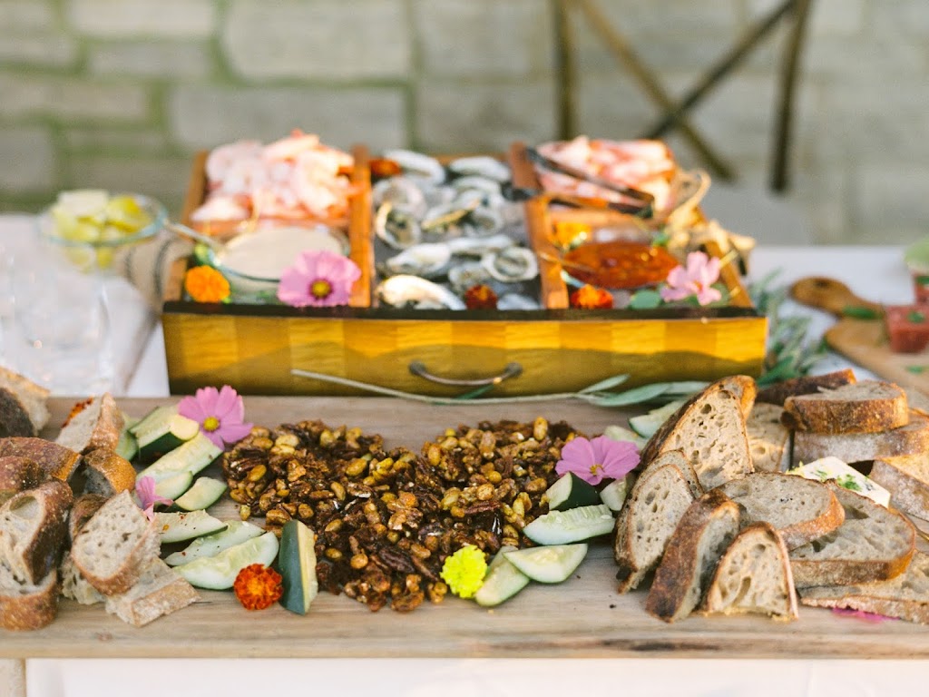 Nude Dude Food Pizza | restaurant | 3530 N Clark St, Chicago, IL 60657, USA | 3127190434 OR +1 312-719-0434