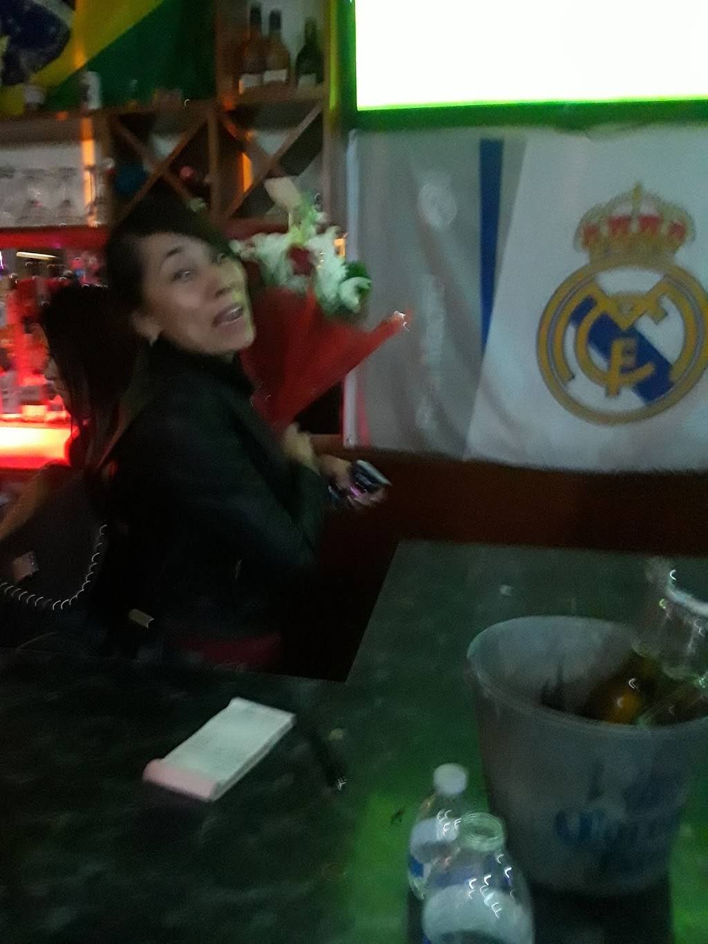 El Cerrito del Carmen | restaurant | 2024 McDonald Ave, Brooklyn, NY 11223, USA | 7183397907 OR +1 718-339-7907