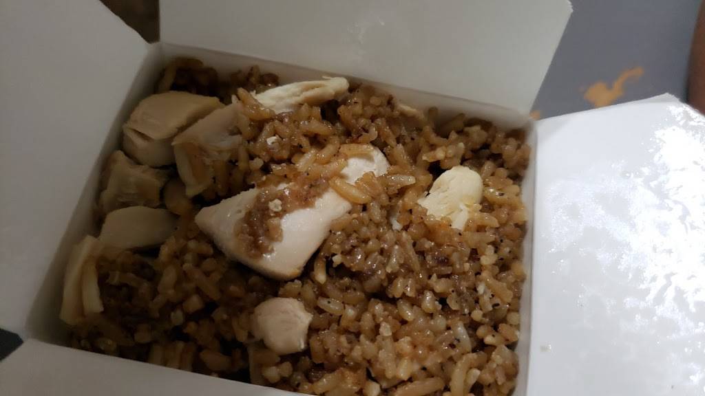 Chongs Chop Suey | restaurant | 1101 E 7th St, Alton, IL 62002, USA | 6184652869 OR +1 618-465-2869