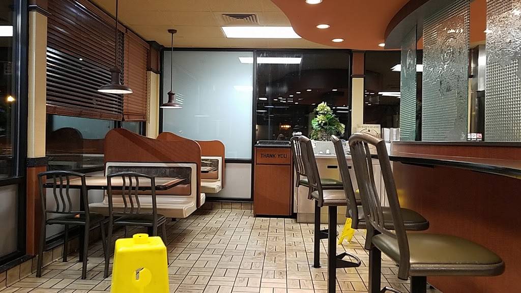 McDonalds | cafe | 110 SE Baseline St, Hillsboro, OR 97123, USA | 5036485700 OR +1 503-648-5700