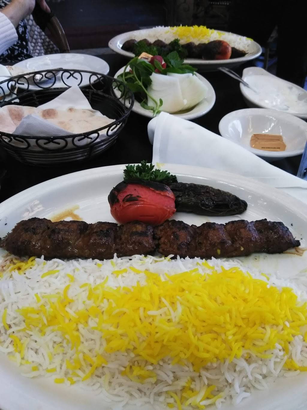 Shiraz Restaurant | restaurant | 15472 Ventura Blvd, Sherman Oaks, CA 91403, USA | 8187897788 OR +1 818-789-7788